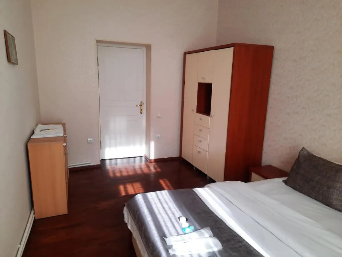 Twu-Bedroom Apartment On Nizami Street Baku